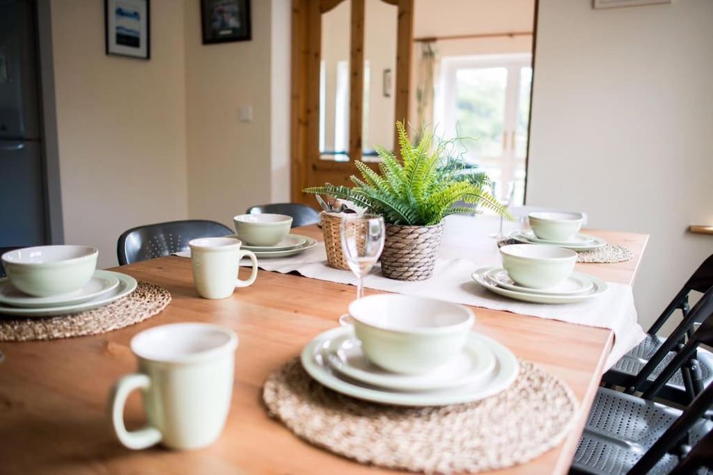 Fanore *Spacious Irish Cottage* מראה חיצוני תמונה