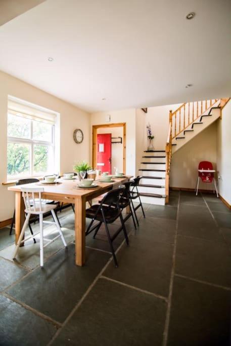 Fanore *Spacious Irish Cottage* מראה חיצוני תמונה